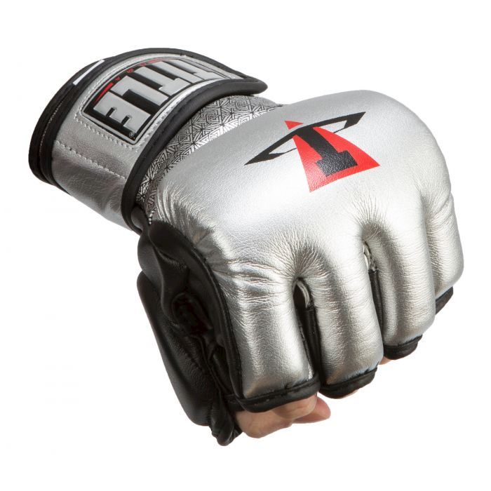 Training Gloves TITLE MMA Menace Metallic